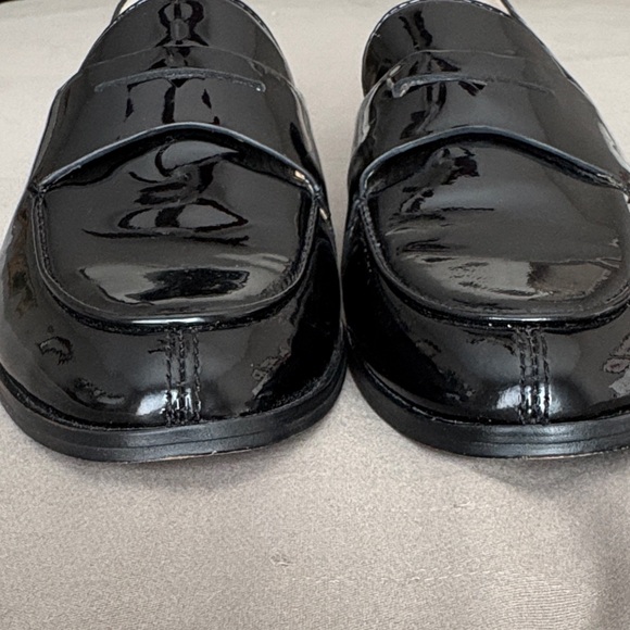 Louise et Cie Black Patent Loafers - Picture 6 of 13